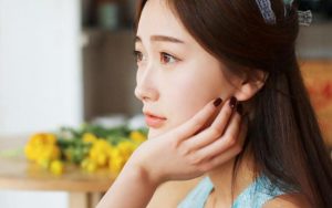 女友因家庭问题想分手，我该怎么挽留她呢？