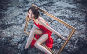 婚后丈夫啃老还遇上新情况，我到底该咋办啊？
