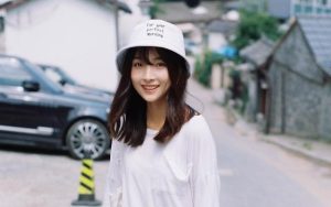 感情坎坷，男生不理我，我该如何应对这种困境？
