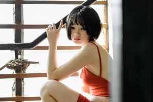 和老婆吵完架，结婚六年了我却不知该咋哄她，有啥策略？