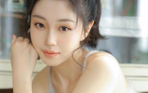 女生回应托人询问称没感受到我喜欢她，我该怎么处理？